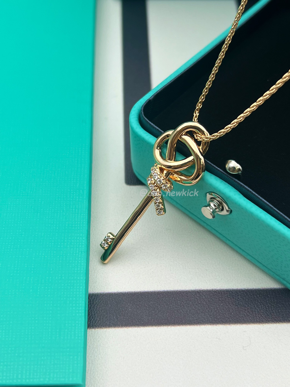 Tiffany T True Necklace (4) - www.newkick.vip